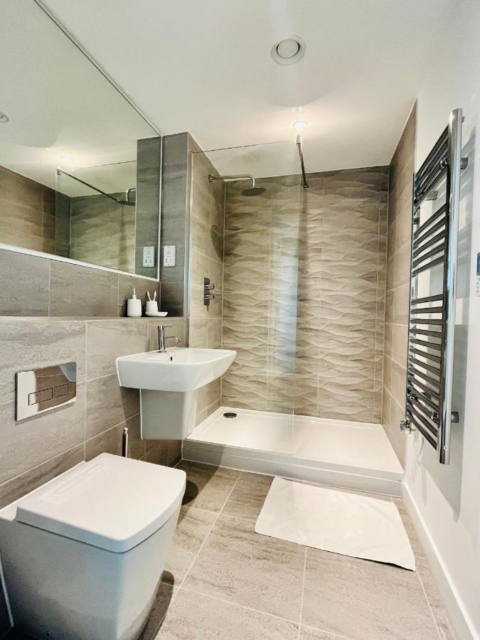 Fully Equipped One Bedroom Apartment Near Old Trafford Stadium! Μάντσεστερ Εξωτερικό φωτογραφία