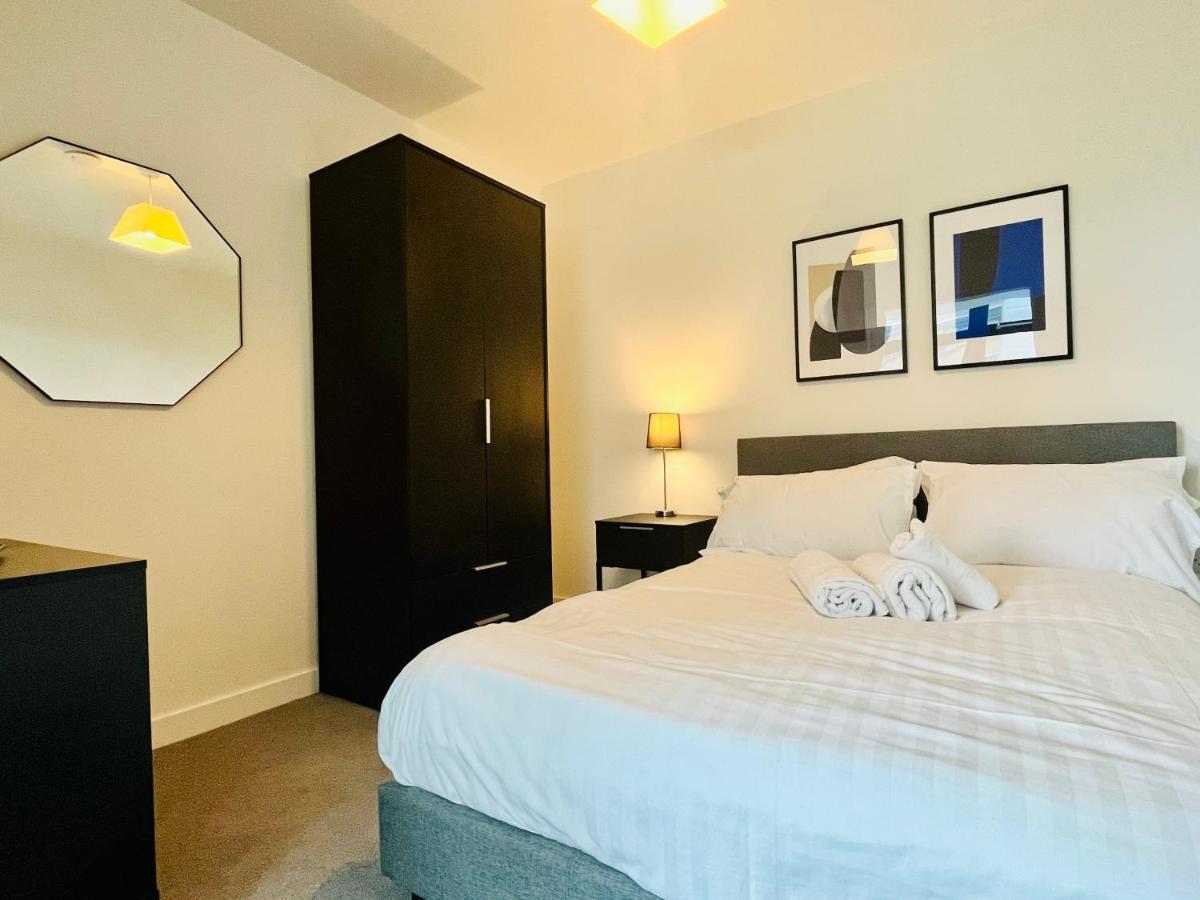 Fully Equipped One Bedroom Apartment Near Old Trafford Stadium! Μάντσεστερ Εξωτερικό φωτογραφία